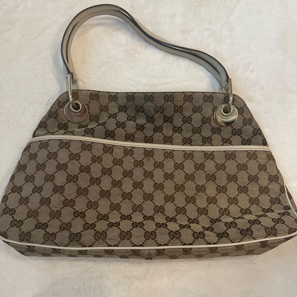 Gucci shoulder bag - Picture 1 of 15